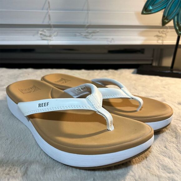 Reef Shoes - Reef Cushion Cloud Women's Flip Flop Sandals White Standard Size 8 Casual Summer